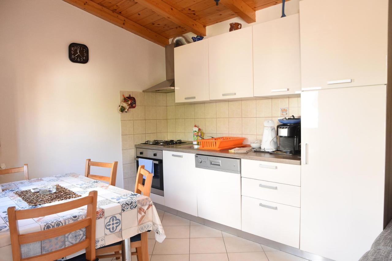 Apartment Anamarija วาลุน ภายนอก รูปภาพ